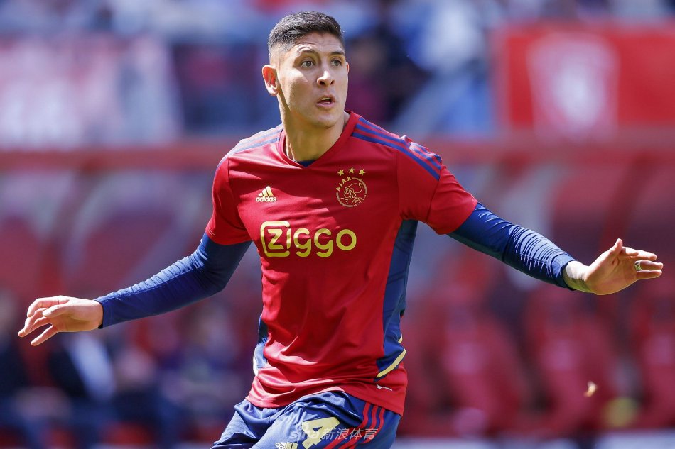 以其出色的 以其出色的