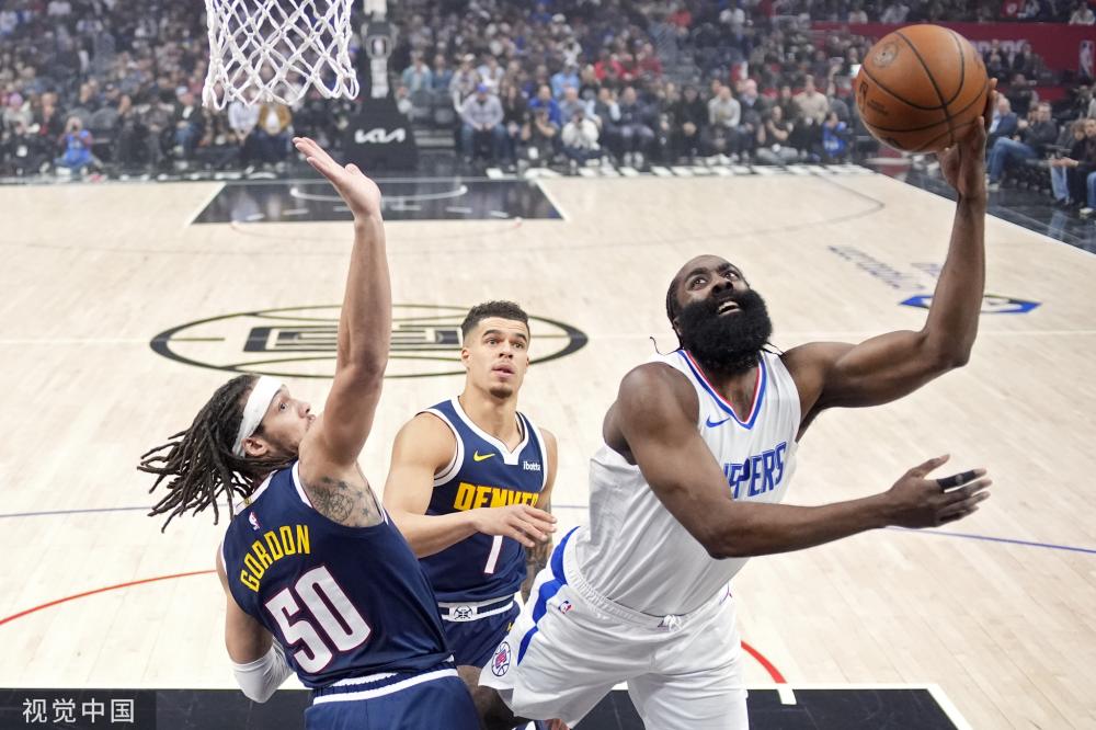 态下他是联 态下他是联