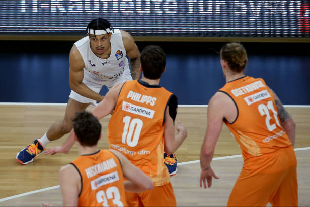 能成为CB 能成为CB