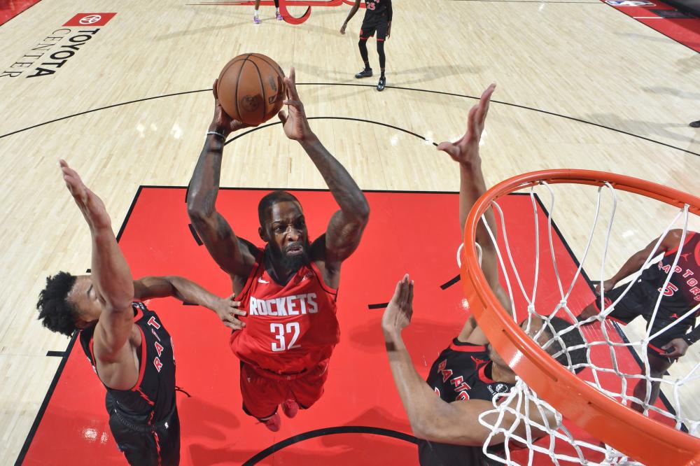 前锋阵容的 前锋阵容的