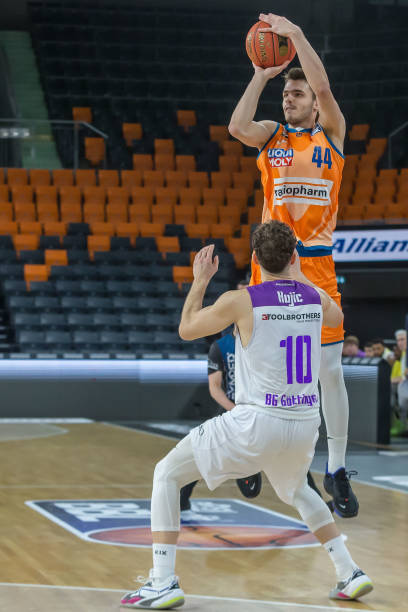 不同于国内 不同于国内